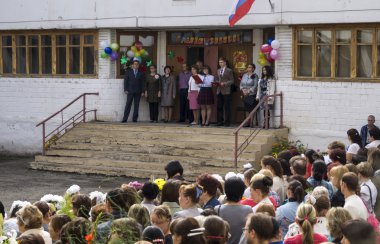 Günün ilk Septem bilgiler, okul yeşilaycı