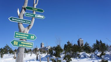 Tabelaları üzerinde Fichtelberg