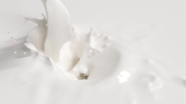 Makro Shot Pouring Fresh Milk Stream Biały płynny tło Splash Slow Motion — Wideo stockowe