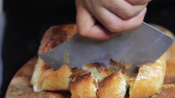 М'ясо в турецькому стилі набите тісто borek подавало kol boregi HD відео — стокове відео