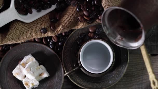 Café turco tradicional com prazer turco — Vídeo de Stock