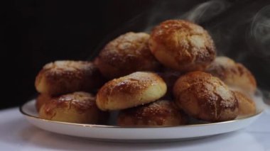 Lezzetli Kurabiyeler Dönüyor