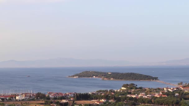 Ansichten einer kleinen Seestadt Urla izmir — Stockvideo