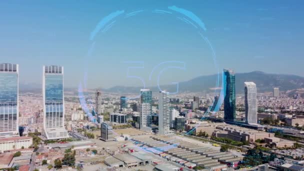Concepto de ciudad inteligente y red de comunicación. 5G. IoT .Internet de las Cosas. Telecomunicaciones. — Vídeos de Stock