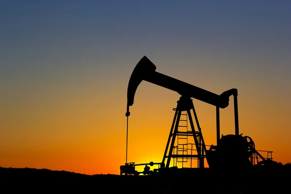 Oil pump silhouette — Stock Fotó