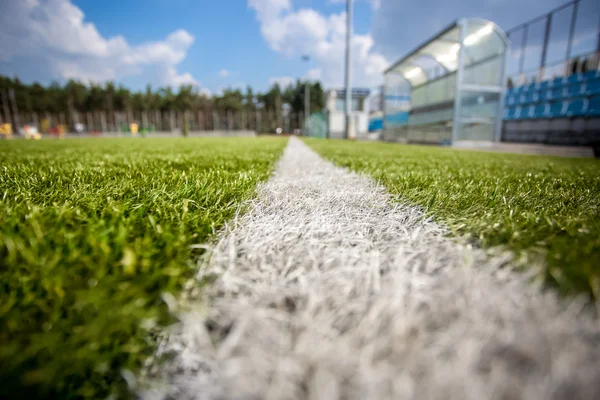 Foto de ângulo largo de marcação no campo de futebol — Fotografia de Stock