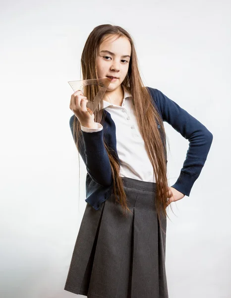 Carino bruna studentessa posa con plastica goniometro — Foto Stock