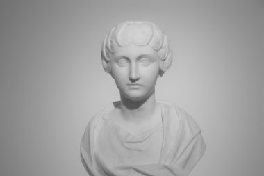 Genç Faustina