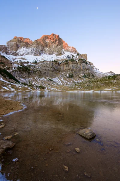 Pirene Dağları peyzaj — Stok fotoğraf