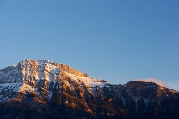 Pirinéus montanhas paisagem — Fotografia de Stock