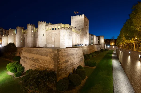 阿尔加费里亚城堡视图 — 图库照片