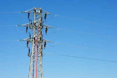 Güç hattı yakın çekim