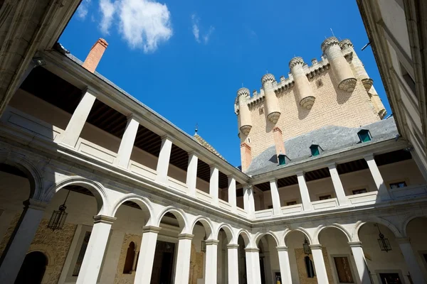 塞戈维亚城堡 — 图库照片
