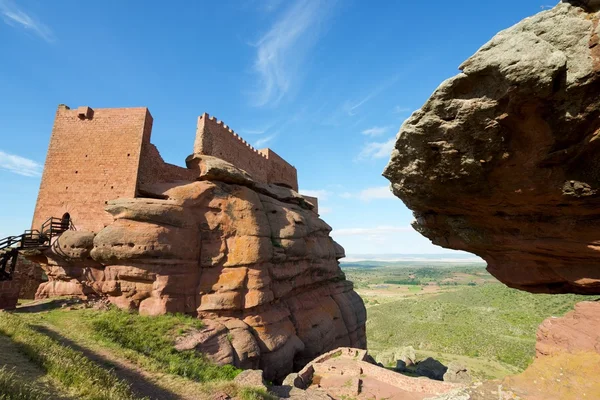 Vue sur le château Peracense — Photo