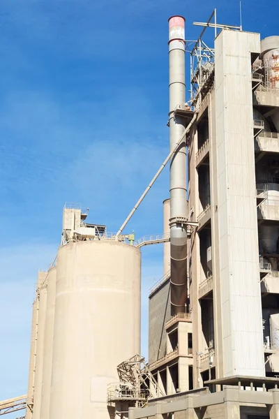 Widok fabryki cementu — Zdjęcie stockowe