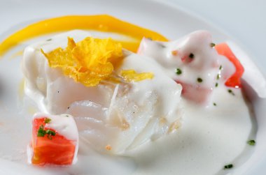 domates yemek balık