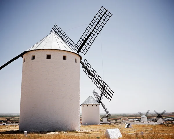 Les moulins de Don Quichotte . — Photo