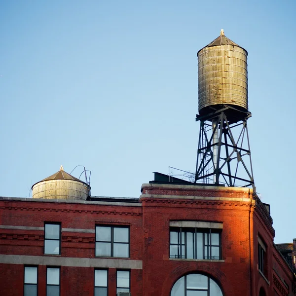 Water tanks in New York — Stock Photo, Image