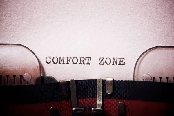 Frase Zona Confort Escrita Con Una Máquina Escribir — Foto de Stock