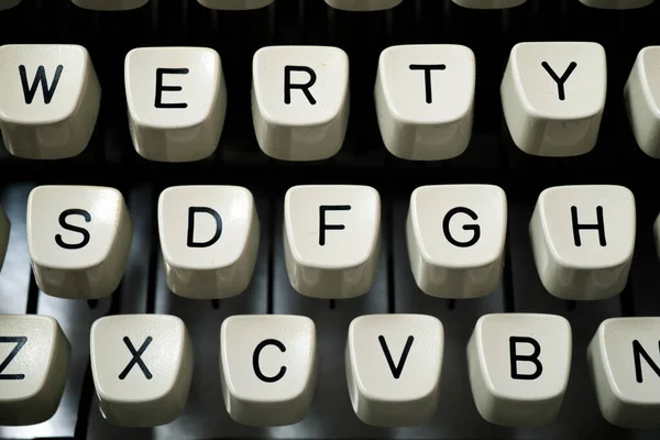 Detalle Del Teclado Una Máquina Escribir Vintage —  Fotos de Stock