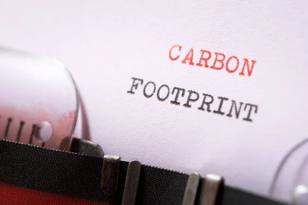 Carbon Footprint Phrase Written Typewriter — Stock Photo, Image