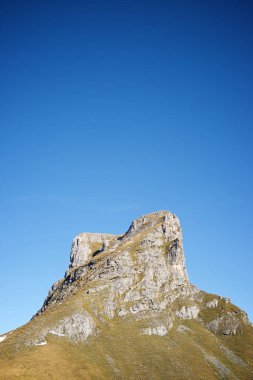 Ossau Vadisi 'ndeki Casterau Tepesi, Pireneler Ulusal Parkı, Fransa' daki Pireneler.