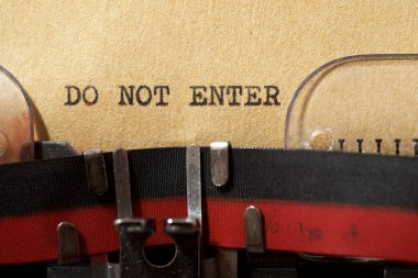 Daktilo ile yazılmış cümleyi girmeyin.