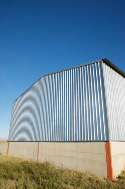 İspanya 'da bir tarım deposu manzarası.