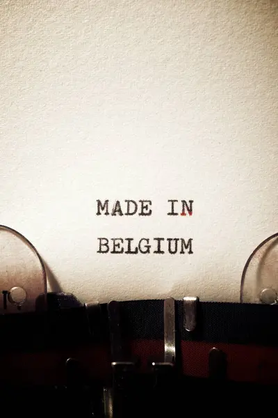 Hecho Bélgica Frase Escrita Con Una Máquina Escribir —  Fotos de Stock