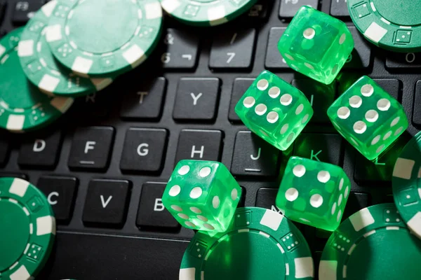 Casino Chips Dices Stacking Laptop — Stock Photo, Image