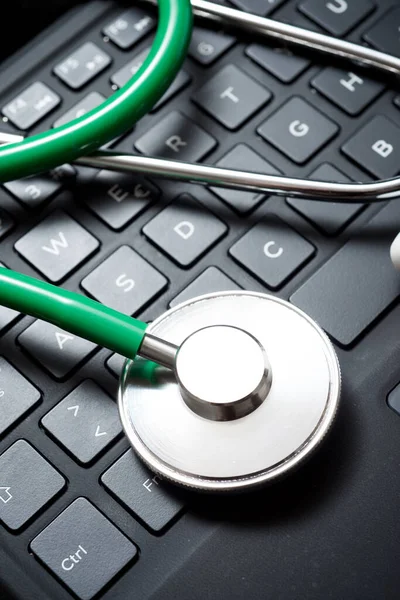 Stethoscope Keyboard Laptop — Stock Photo, Image