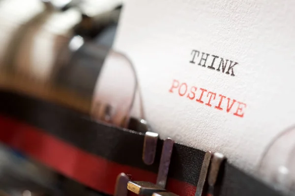 Positive Phrase Mit Der Schreibmaschine Schreiben — Stockfoto