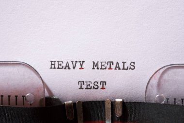 Daktiloyla yazılmış ağır metal test ifadesi.