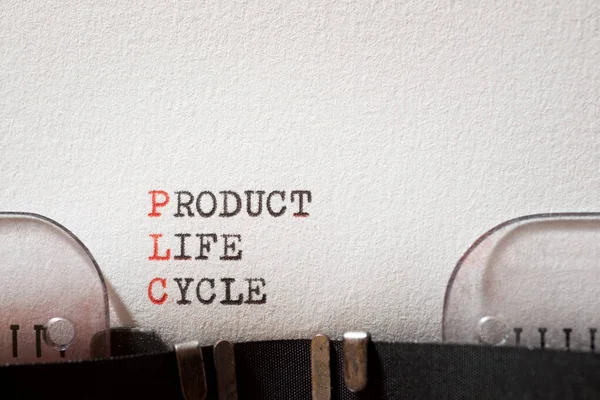Product Life Cycle Phrase Written Typewriter — Stock Photo, Image
