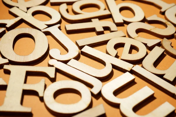 Letras Madera Sobre Una Mesa — Foto de Stock