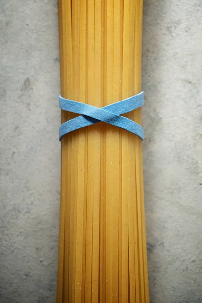Спагетті Кам Яному Столі — стокове фото