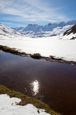 Pireneler tepeleri, Hecho Vadisi, Huesca Eyaleti, İspanya Aragon.