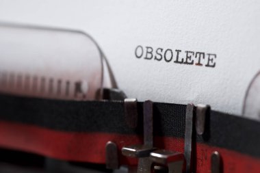 Daktiloyla yazılmış modası geçmiş bir kelime.