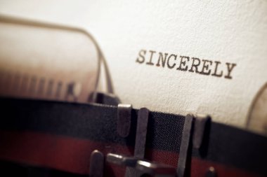 Daktiloyla yazılmış samimi bir kelime..