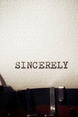 Daktiloyla yazılmış samimi bir kelime..