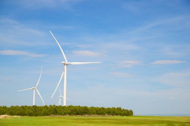 Elektrik üretimi için rüzgar türbinleri, Zaragoza ili, İspanya Aragon.
