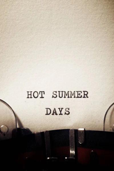 Hot Summer Days Phrase Written Typewriter — Photo