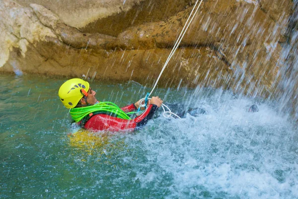 Canyoneering Aguare Canyon Pyrenéerna Byn Canfranc Provinsen Huesca Spanien — Stockfoto