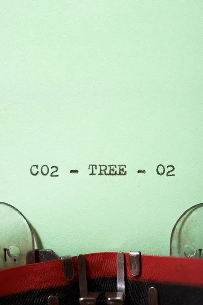 Árvore Co2 Texto Escrito Com Uma Máquina Escrever — Fotografia de Stock