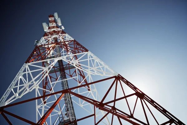 Torre de telecomunicações — Fotografia de Stock