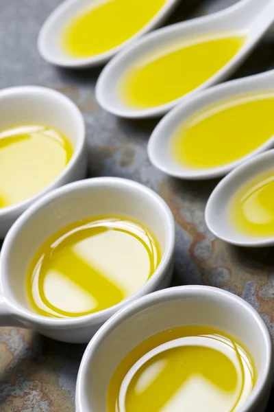 Olive oil — Stock Photo, Image