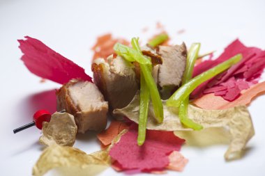 Domuz eti ağır ol biraz