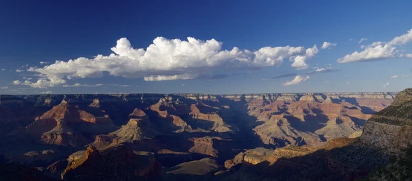 Grote Canyon — Stockfoto