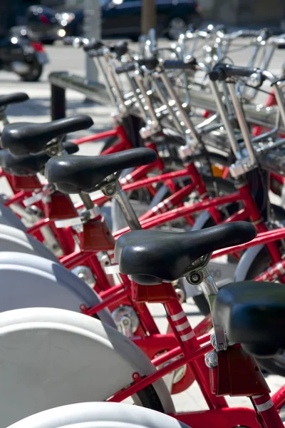 Aluguer de bicicletas — Fotografia de Stock