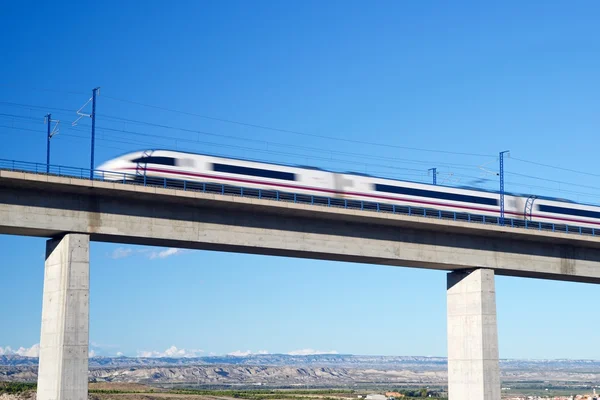 Schnellzug in Spanien — Stockfoto